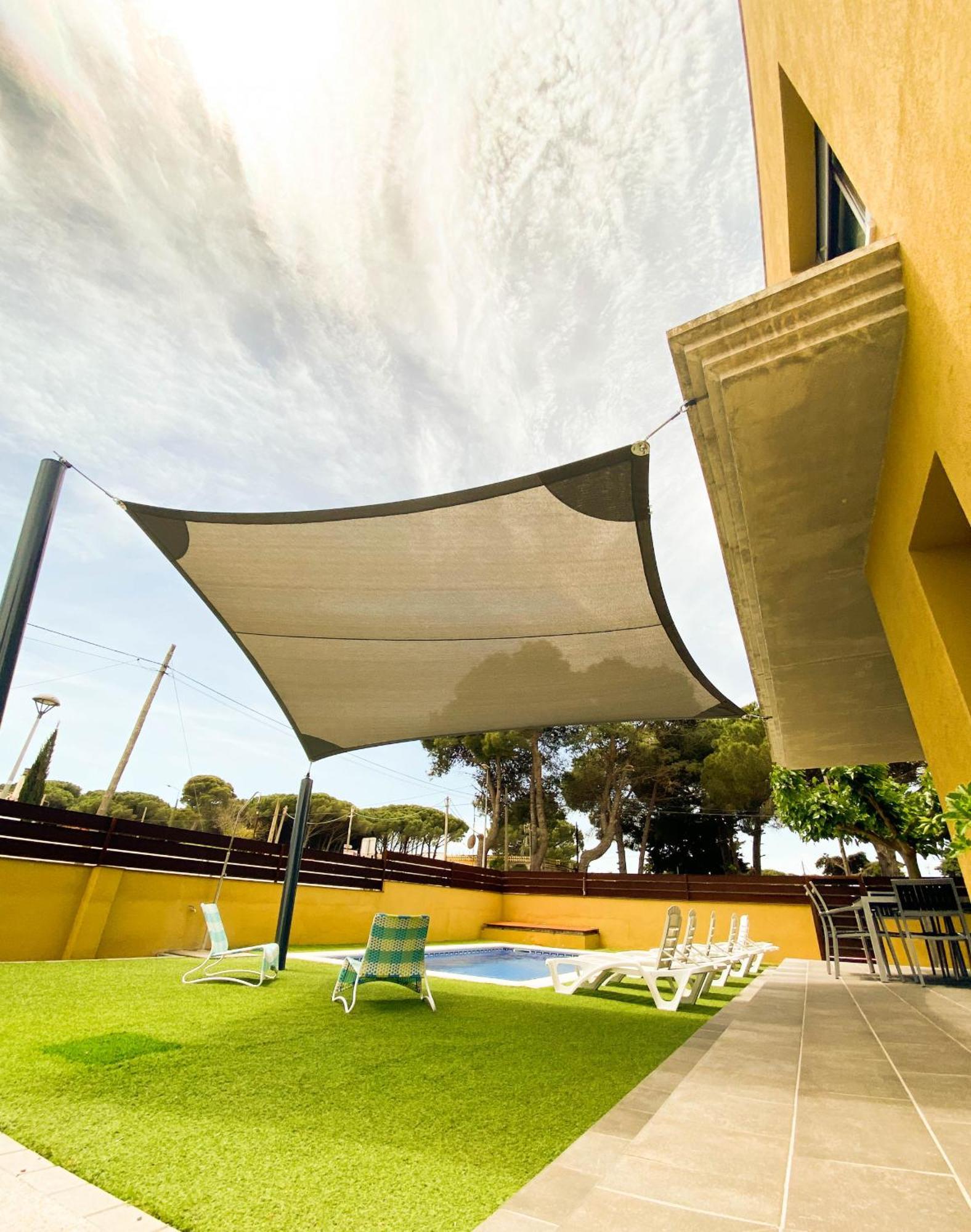 Villa Alegria L' Escala Exteriör bild